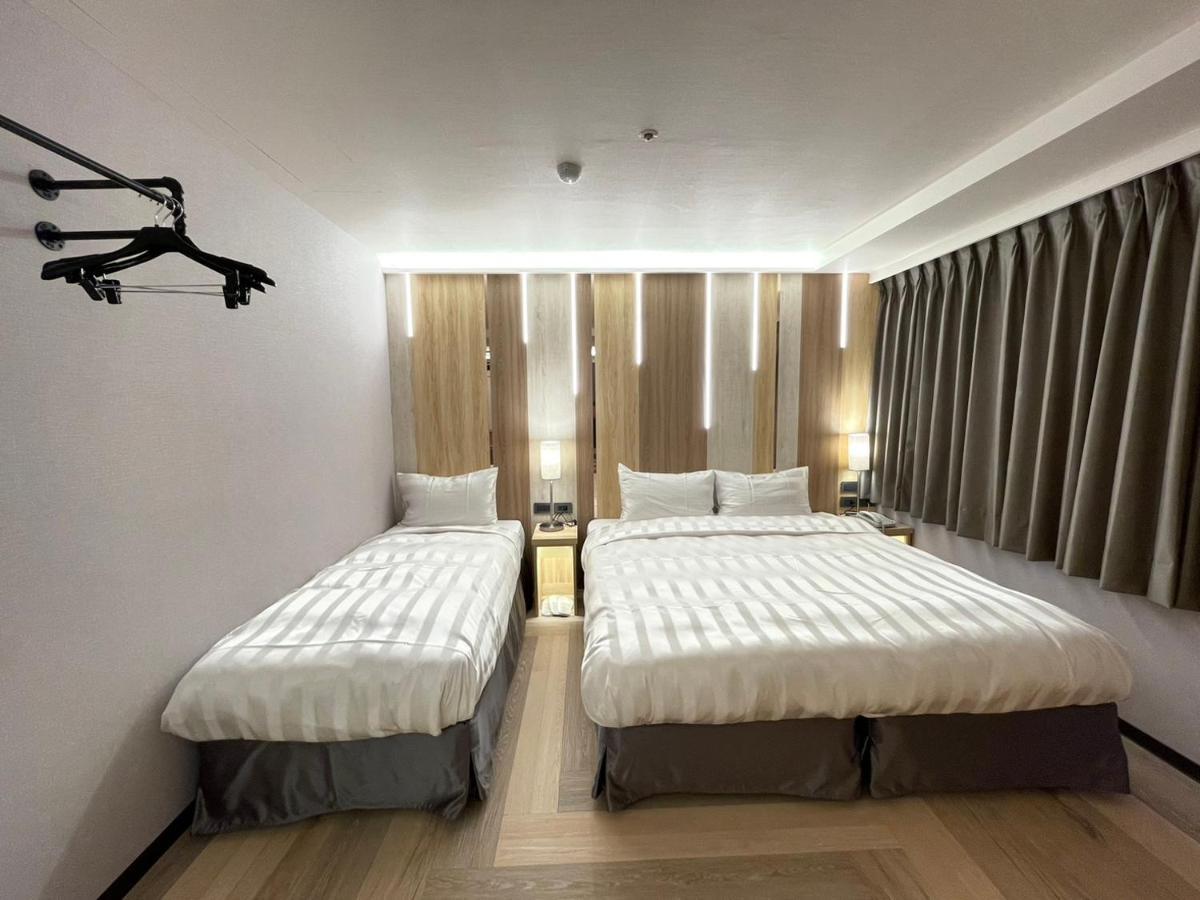 Silken Hotel Taipei Esterno foto
